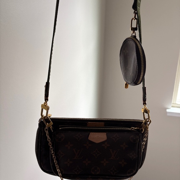 Louis Vuitton Multi Pochette - Picture 1 of 3